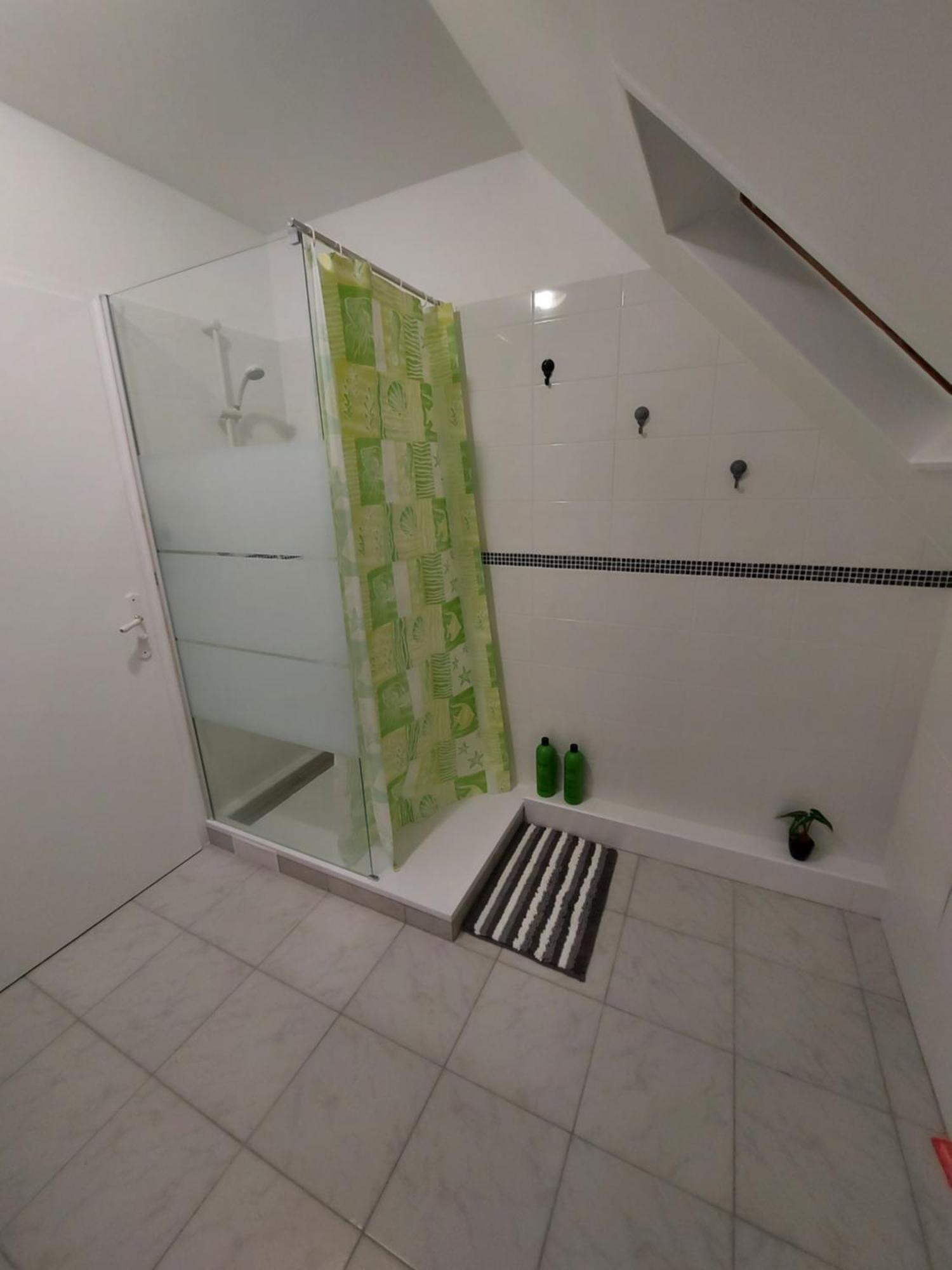 Et Table D'hotes - Chez Paul Et Emilia Homestay *